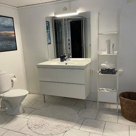 Séjour chez l'habitant Ons, House Or For Rental, 10 Min Walk From Ons Stavanger